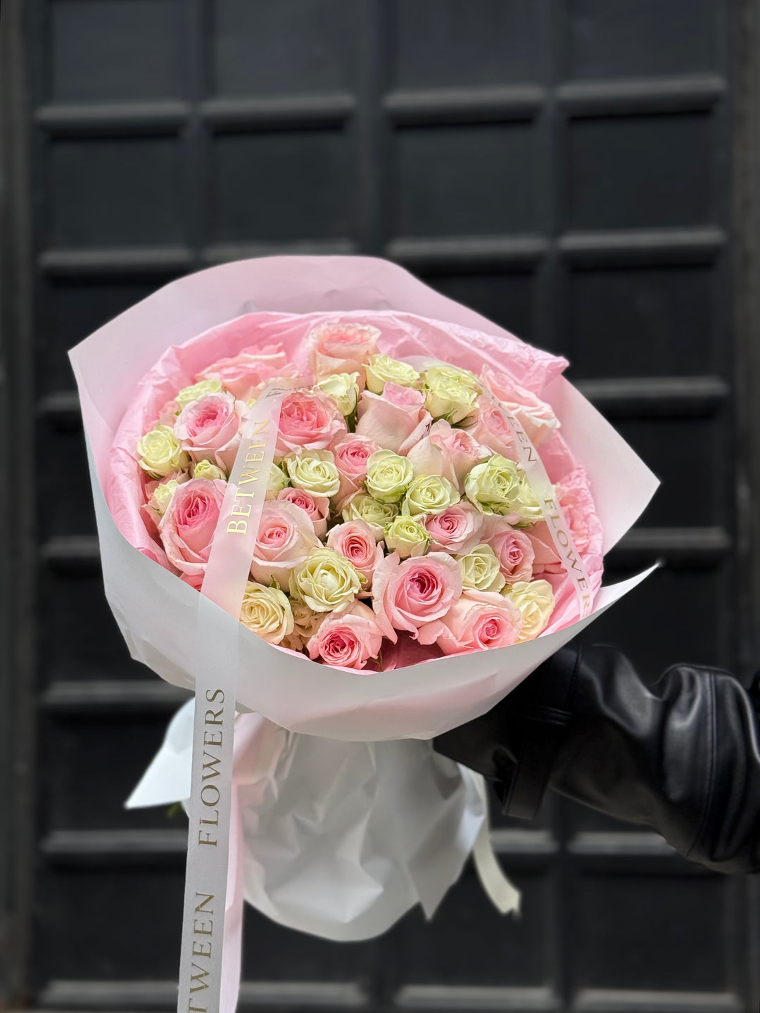 Soft Pink Roses &amp; Spray Roses